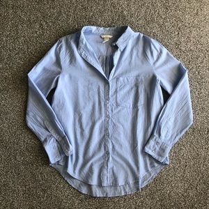 H&M blue button-up